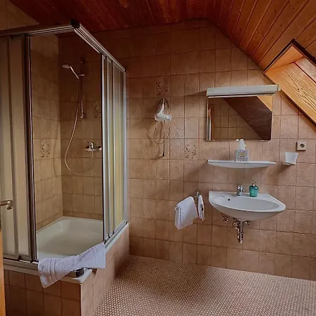 Milu Hotel 3*